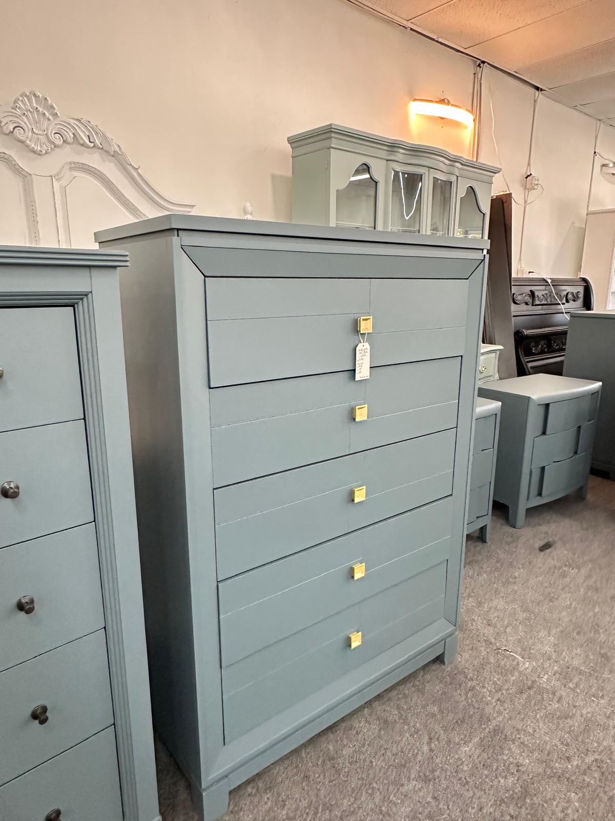 7 drawers blue gray chest
