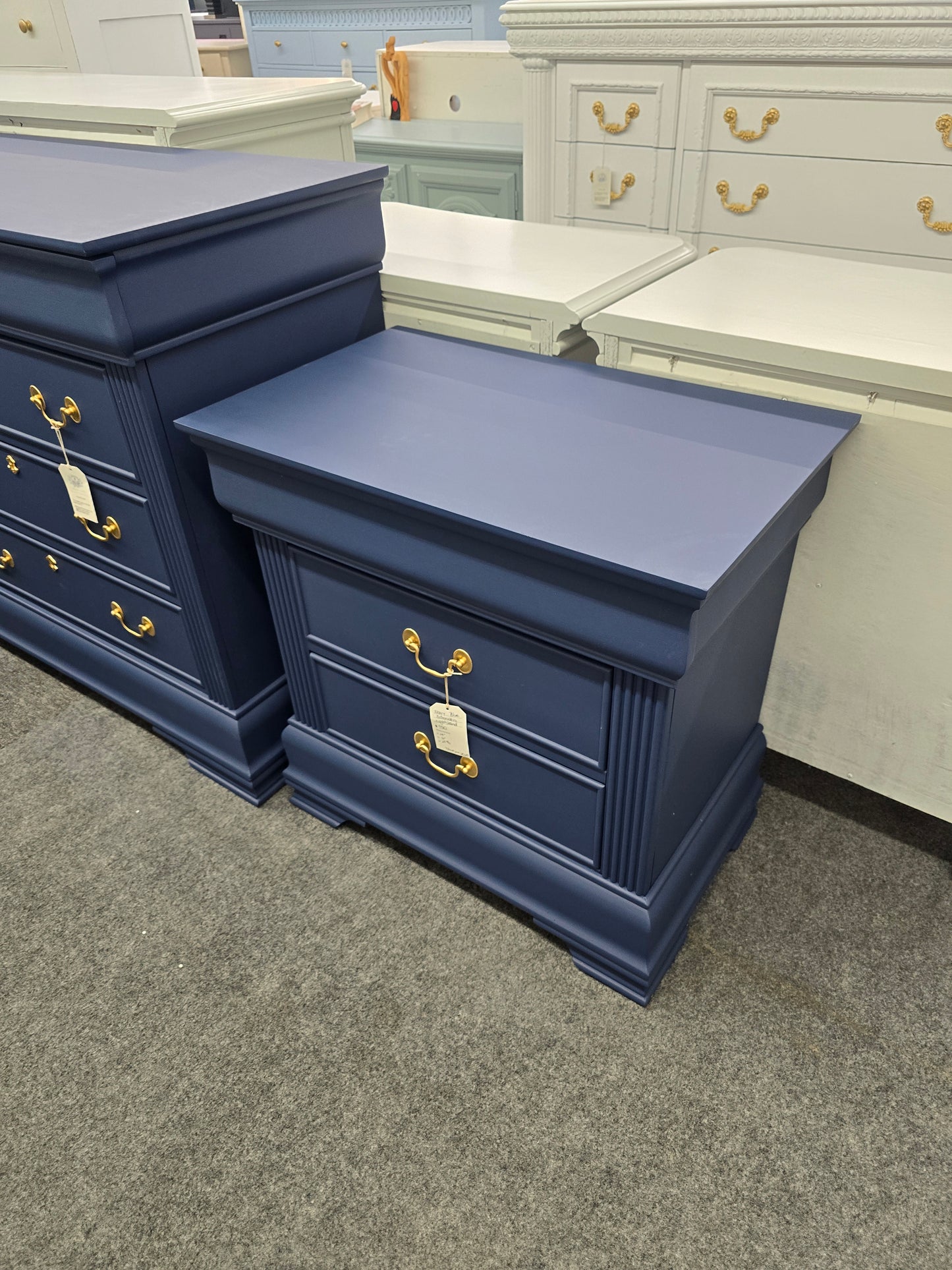 Navy blue 3 drawers nightstand