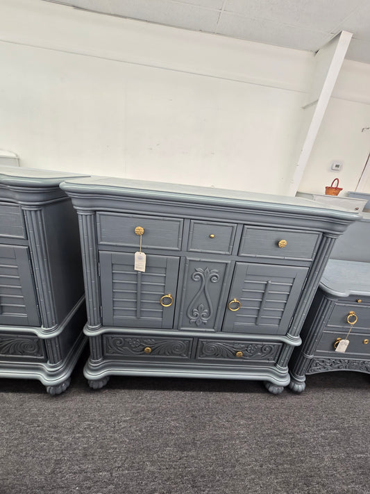 Broyhill bamboo green gray lacquered dresser