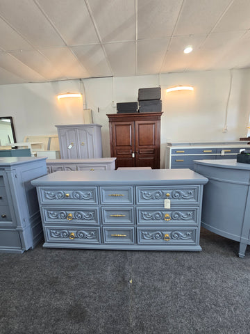 Bassett vintage blue dresser