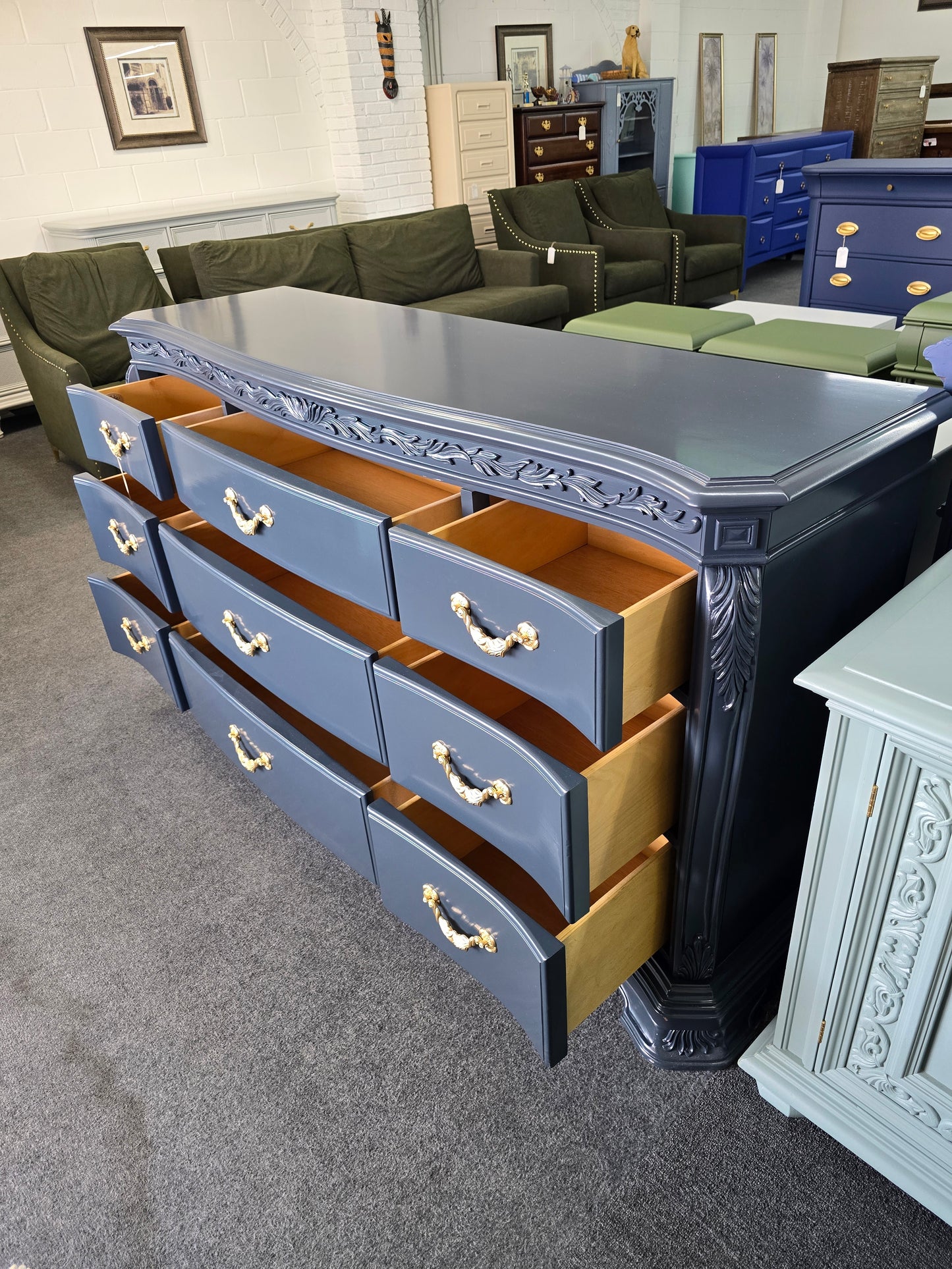 American Drew Inkwell lacquered dresser