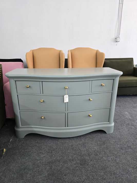 7 drawers green gray dresser