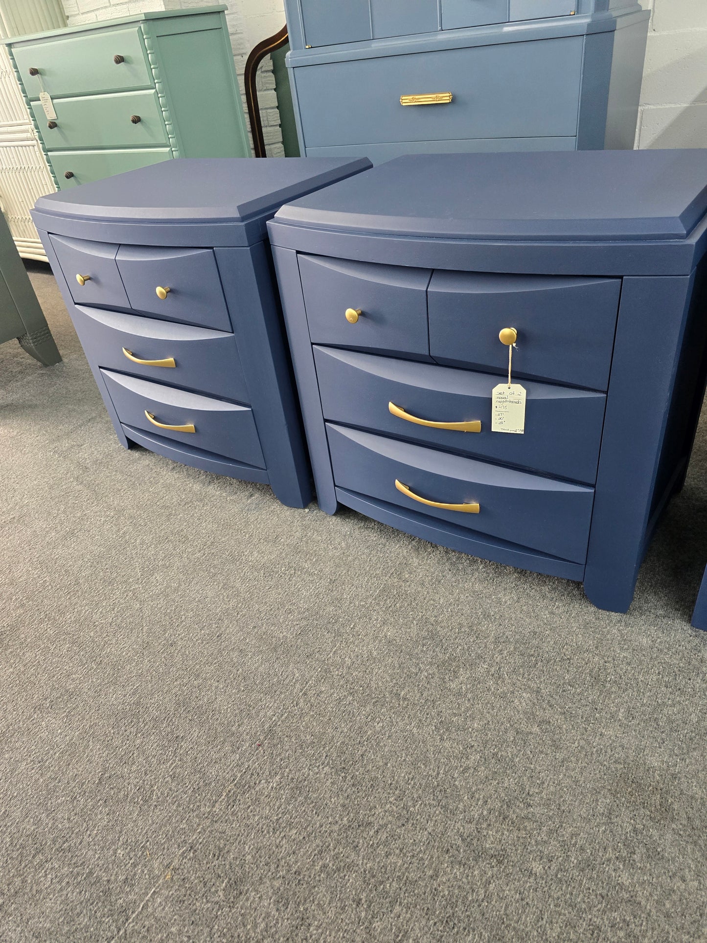 Naval pair of nightstands