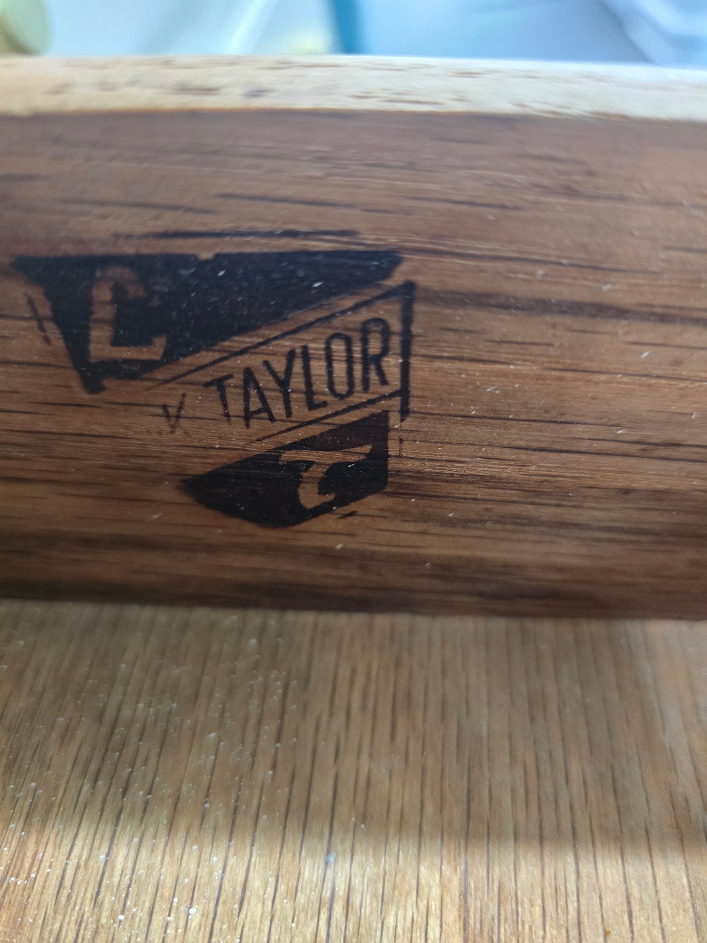 Solid wood Link Taylor cream dresser