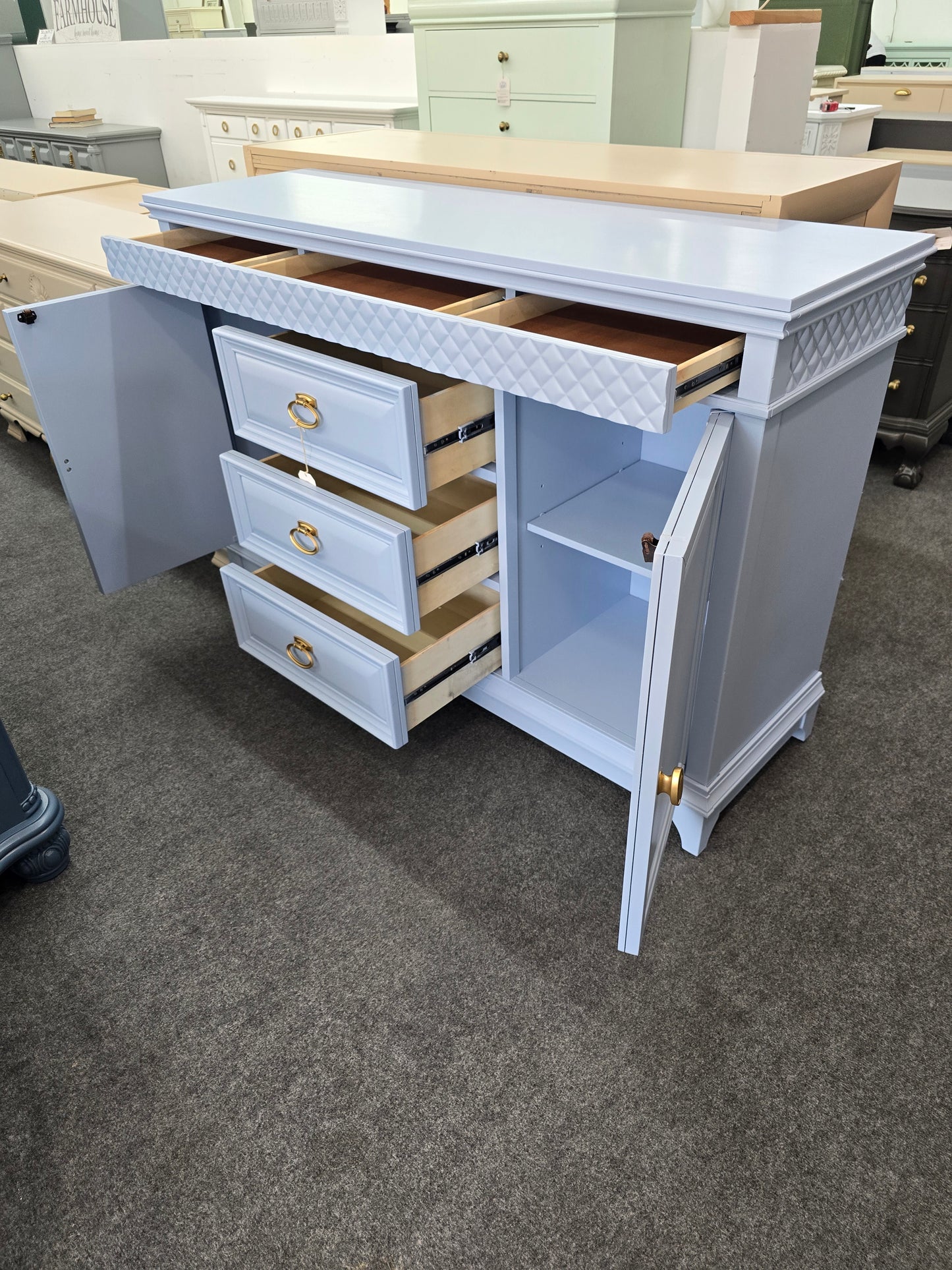 Super cute blue 6 drawers 2 doors dresser