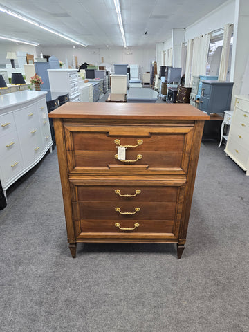 Thomasville Regency chest