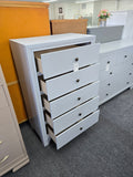 5 drawers light gray chest