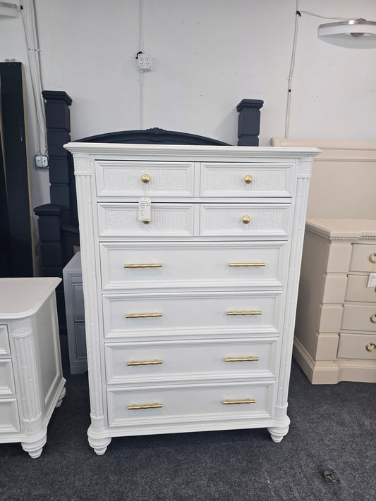 Havertys alabaster lacquered bamboo chest
