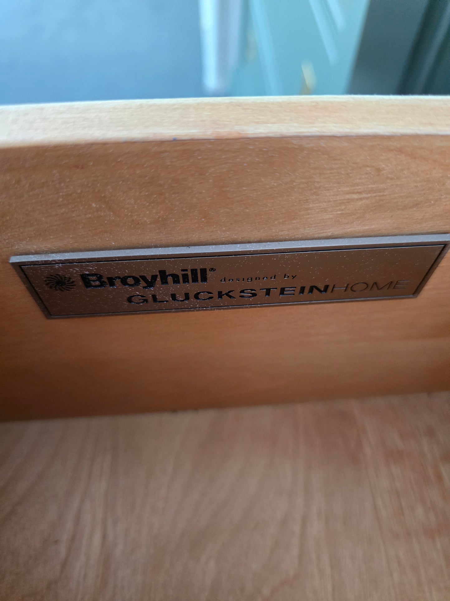 Broyhill gorgeous green chest of drawers