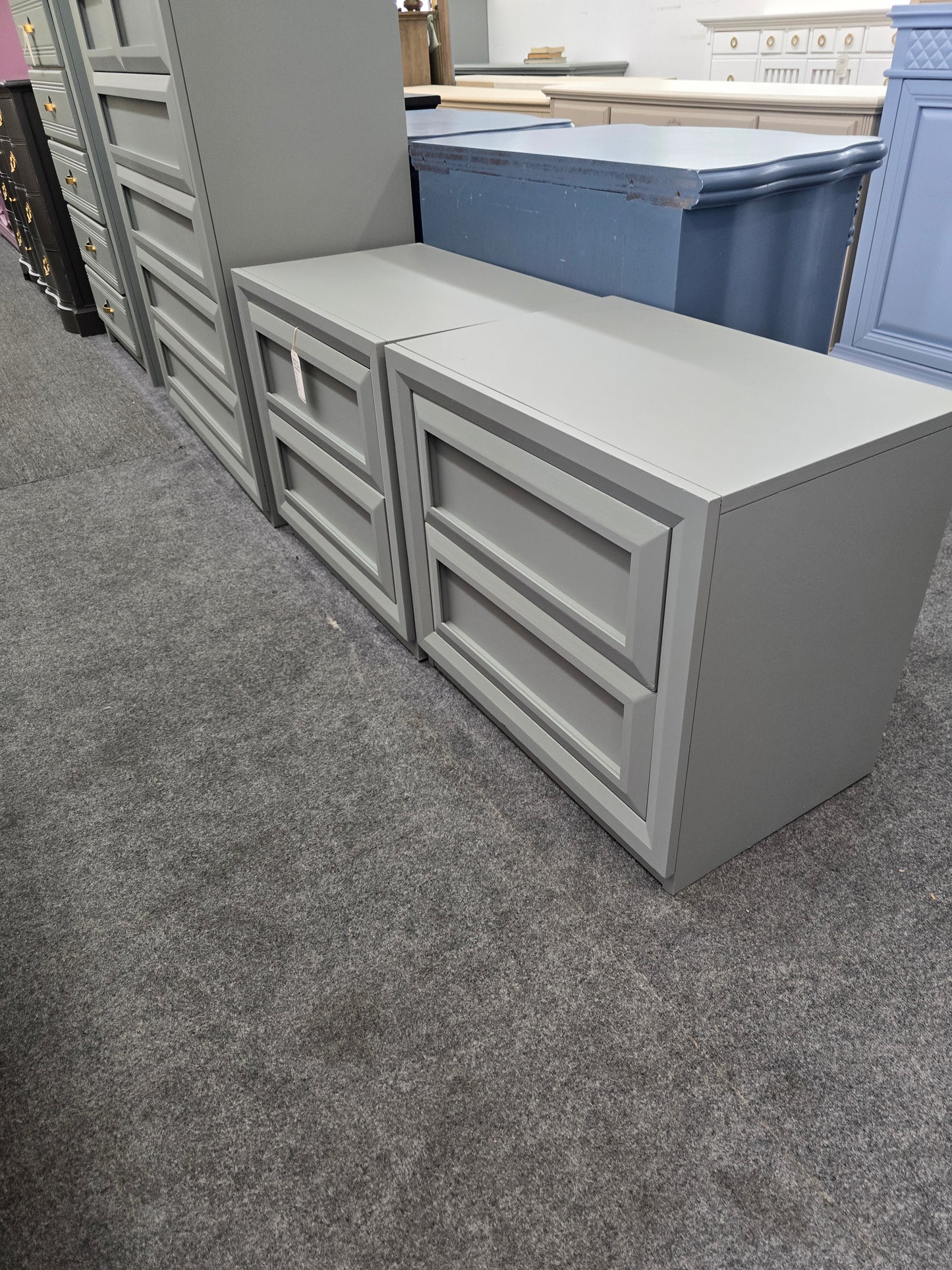 Thomasville green gray pair of nightstands