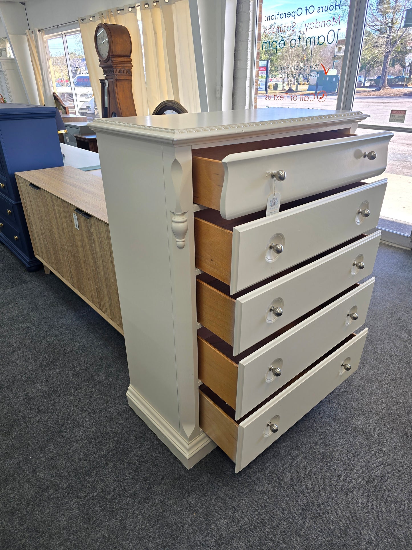 Broyhill off white chest of drawers