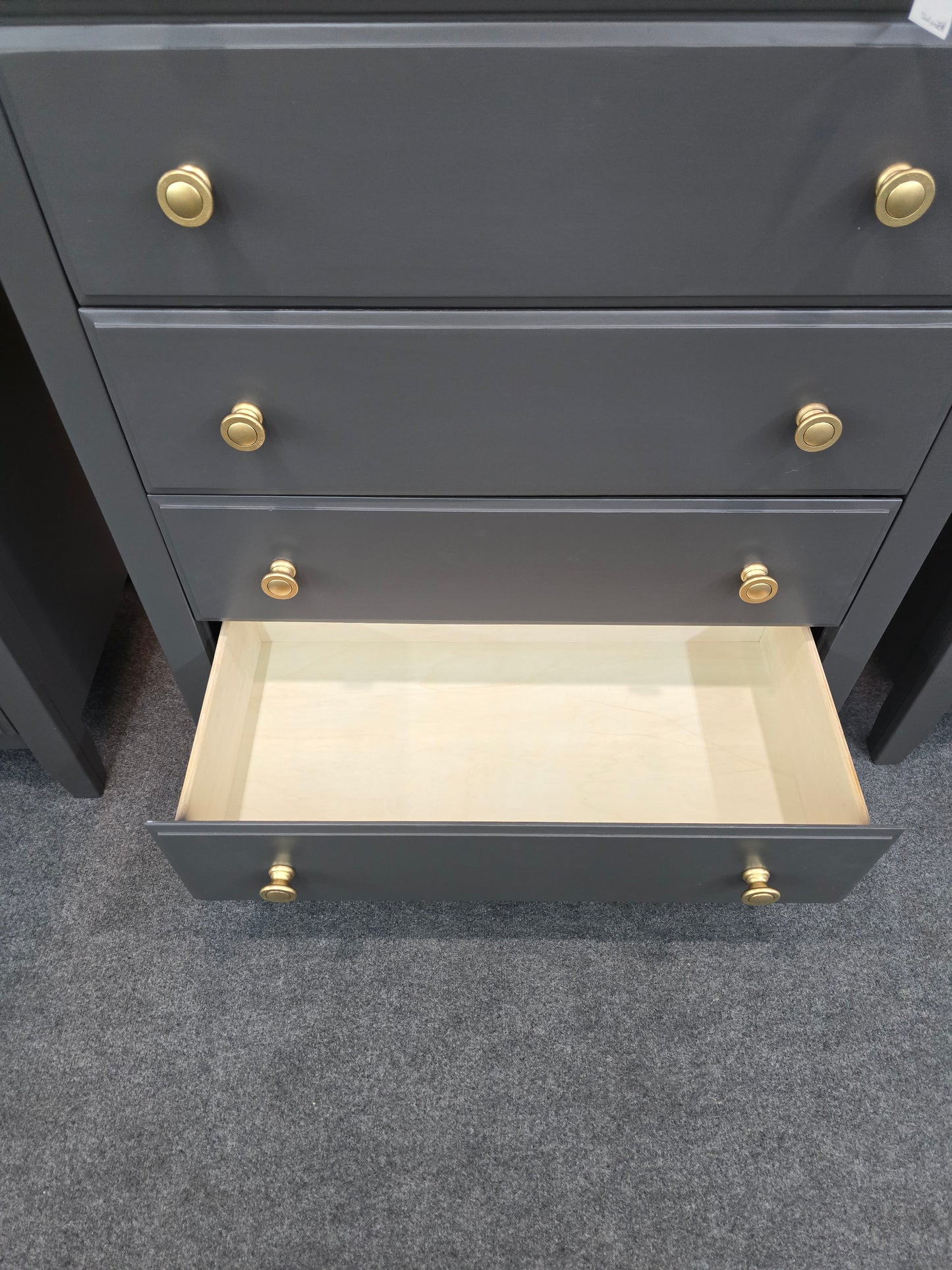Graphite tall 6 drawers chest