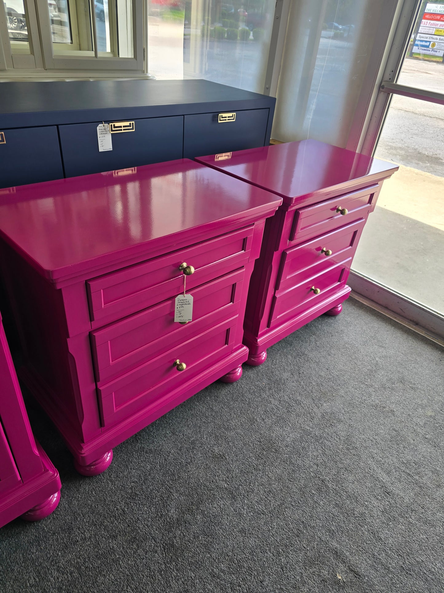 Pink lacquered pair of nightstands