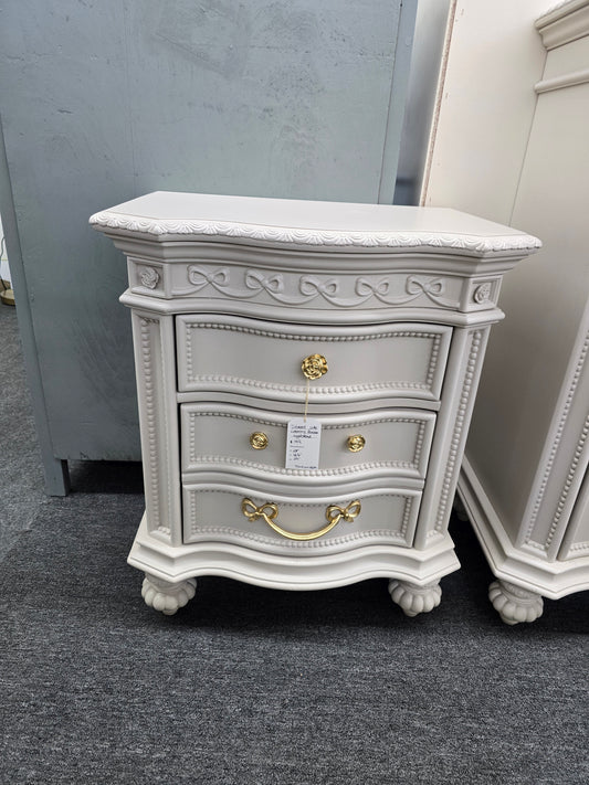 Disney creamy princess nightstand
