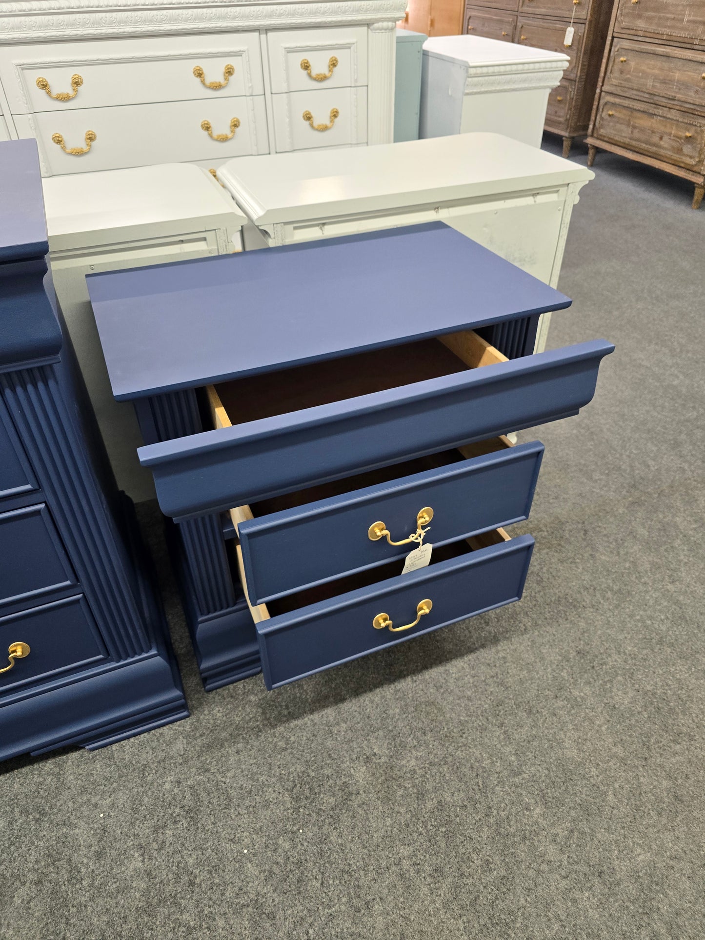 Navy blue 3 drawers nightstand