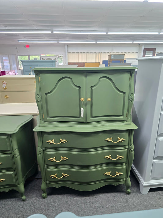 Secret garden green french provincial chest of drawers