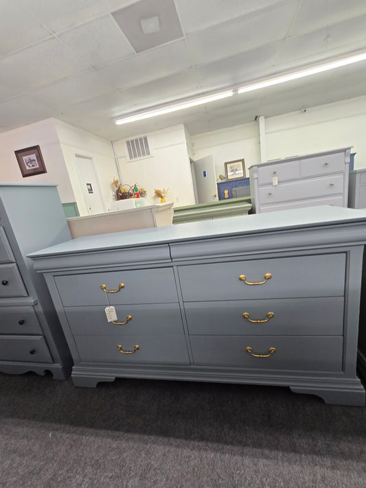 Rivers Edge teal 8 drawers dresser
