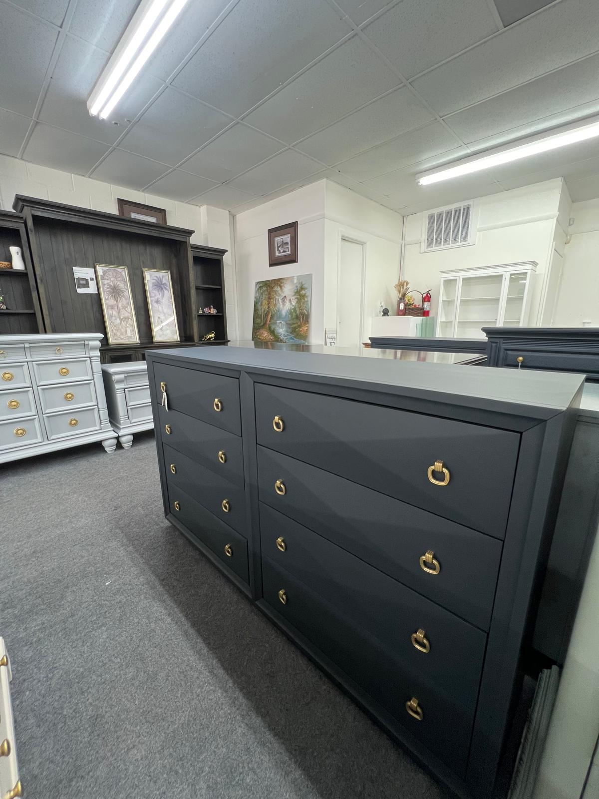 Inkwell 6 drawers modern dresser
