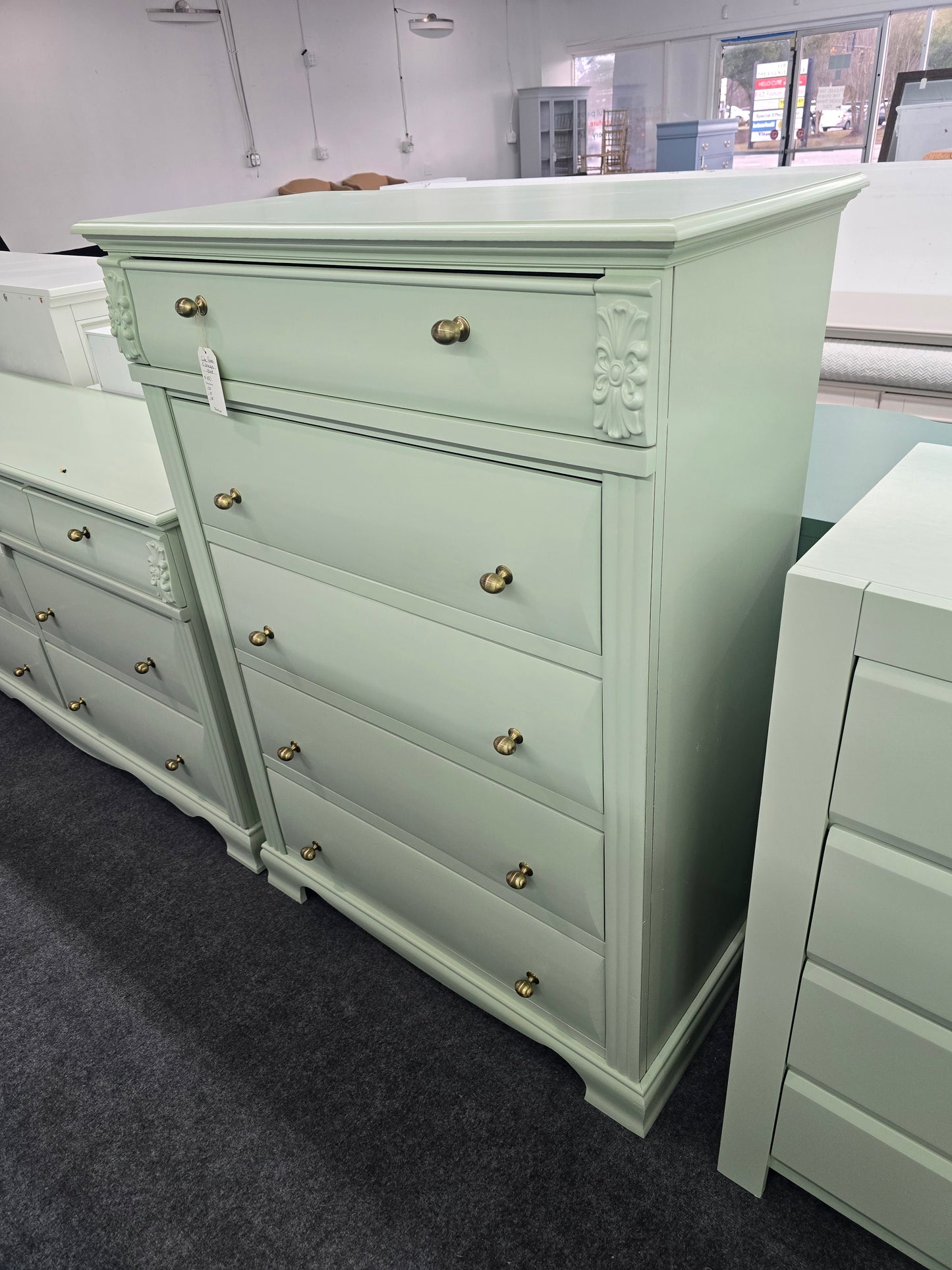 Super cute green 5 drawers tall chest