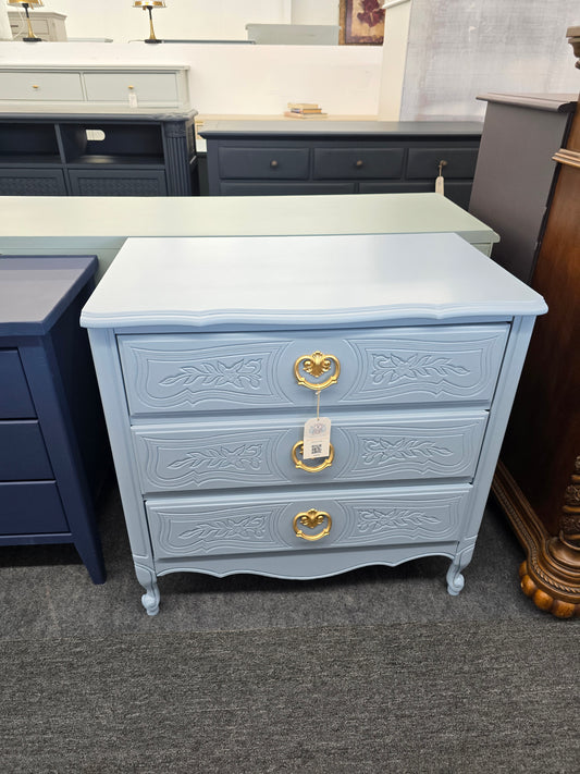 3 drawers small blue dresser