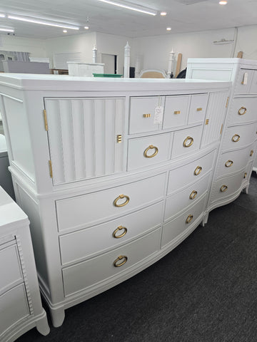 Universal light gray dresser