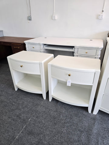 Alabaster pair of nightstands
