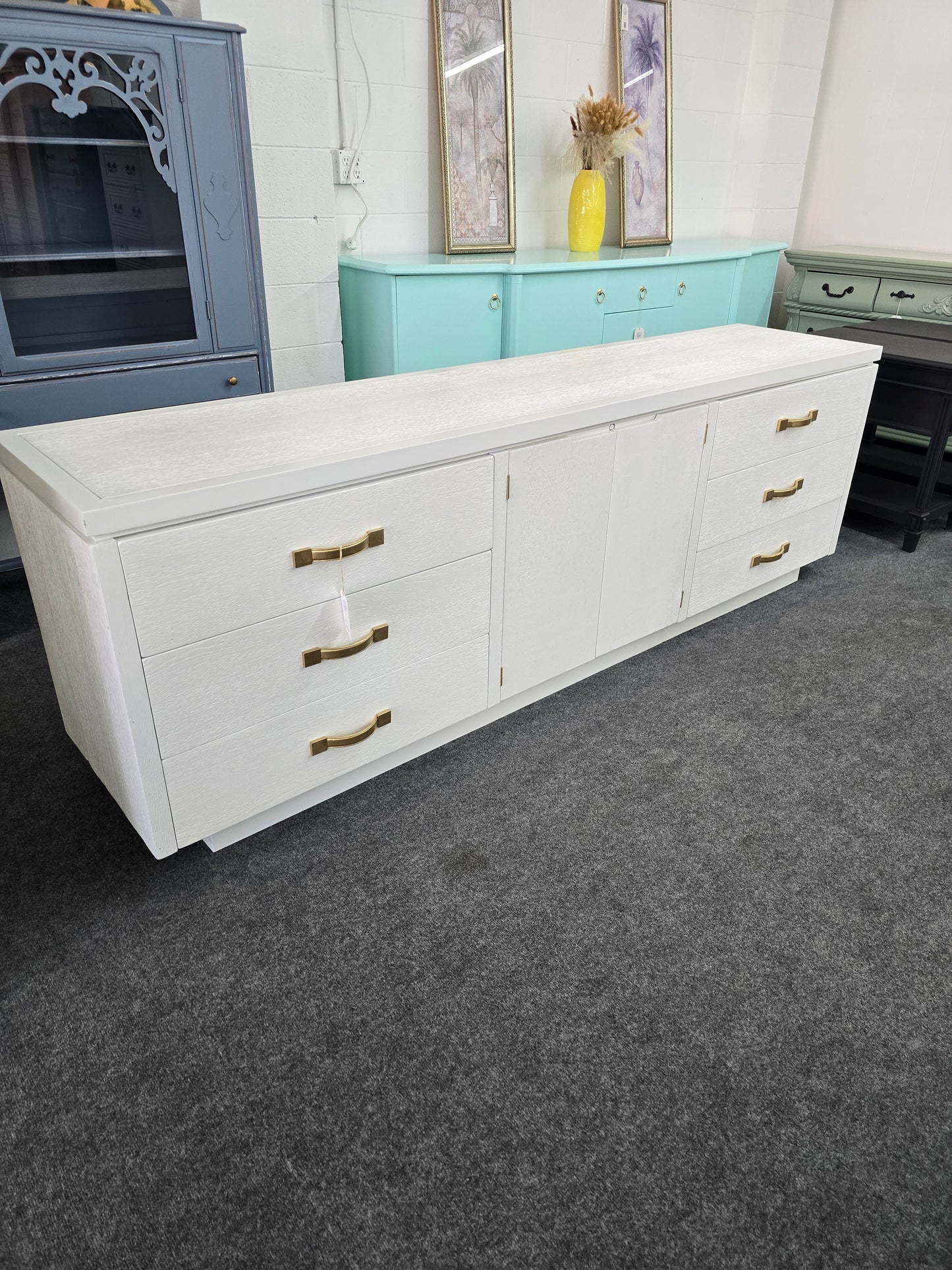 Hickory alabaster lacquered sideboard