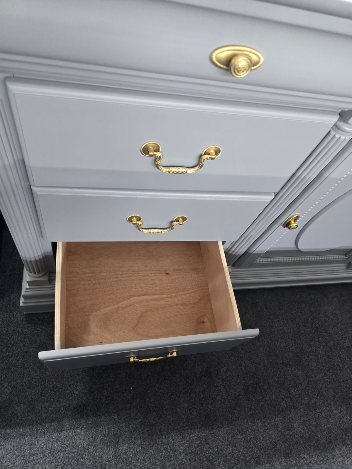 Solid wood 11 drawers gray dresser