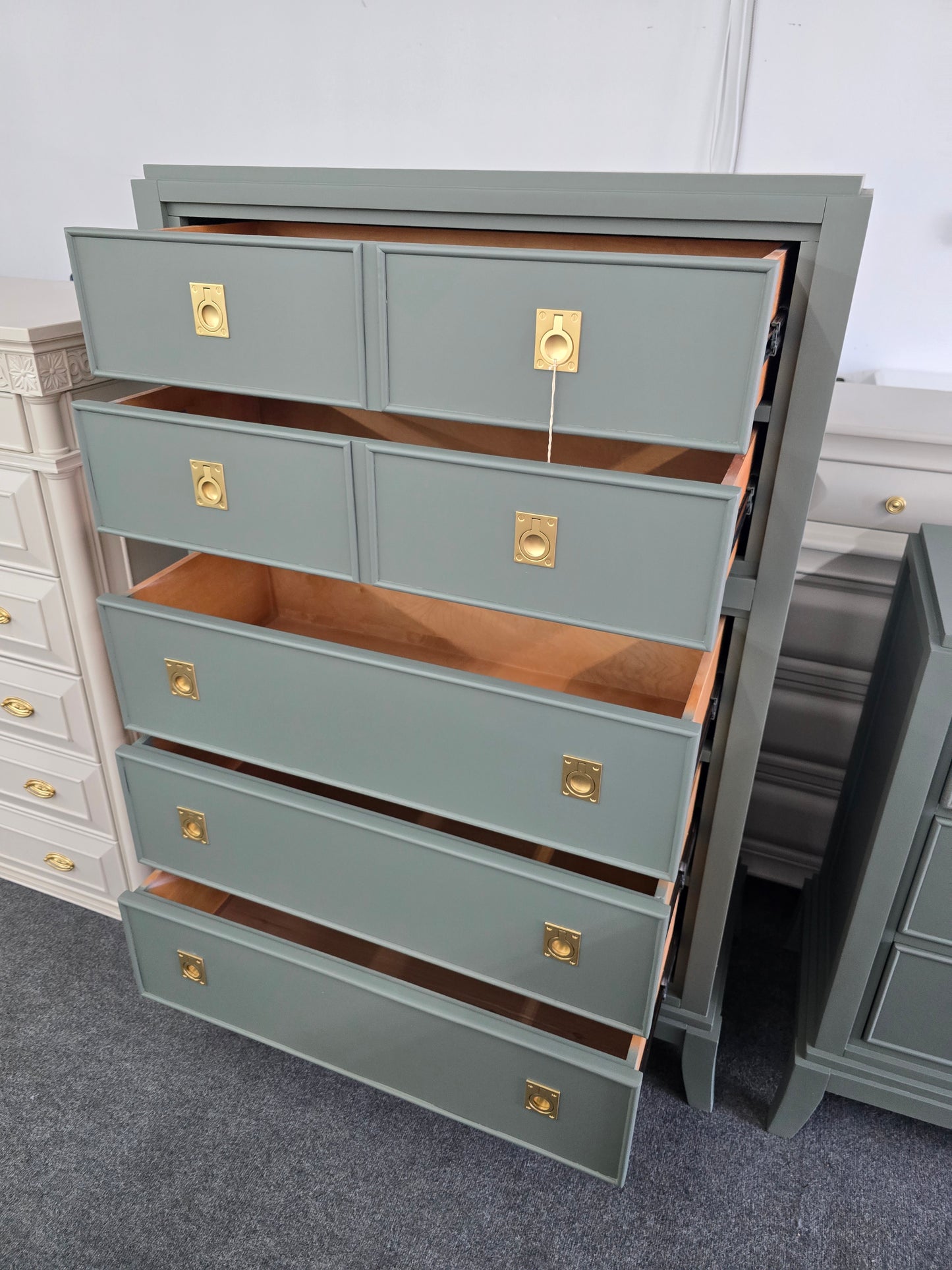 Broyhill gorgeous green chest of drawers
