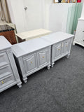 Pair of Regency light gray nightstands