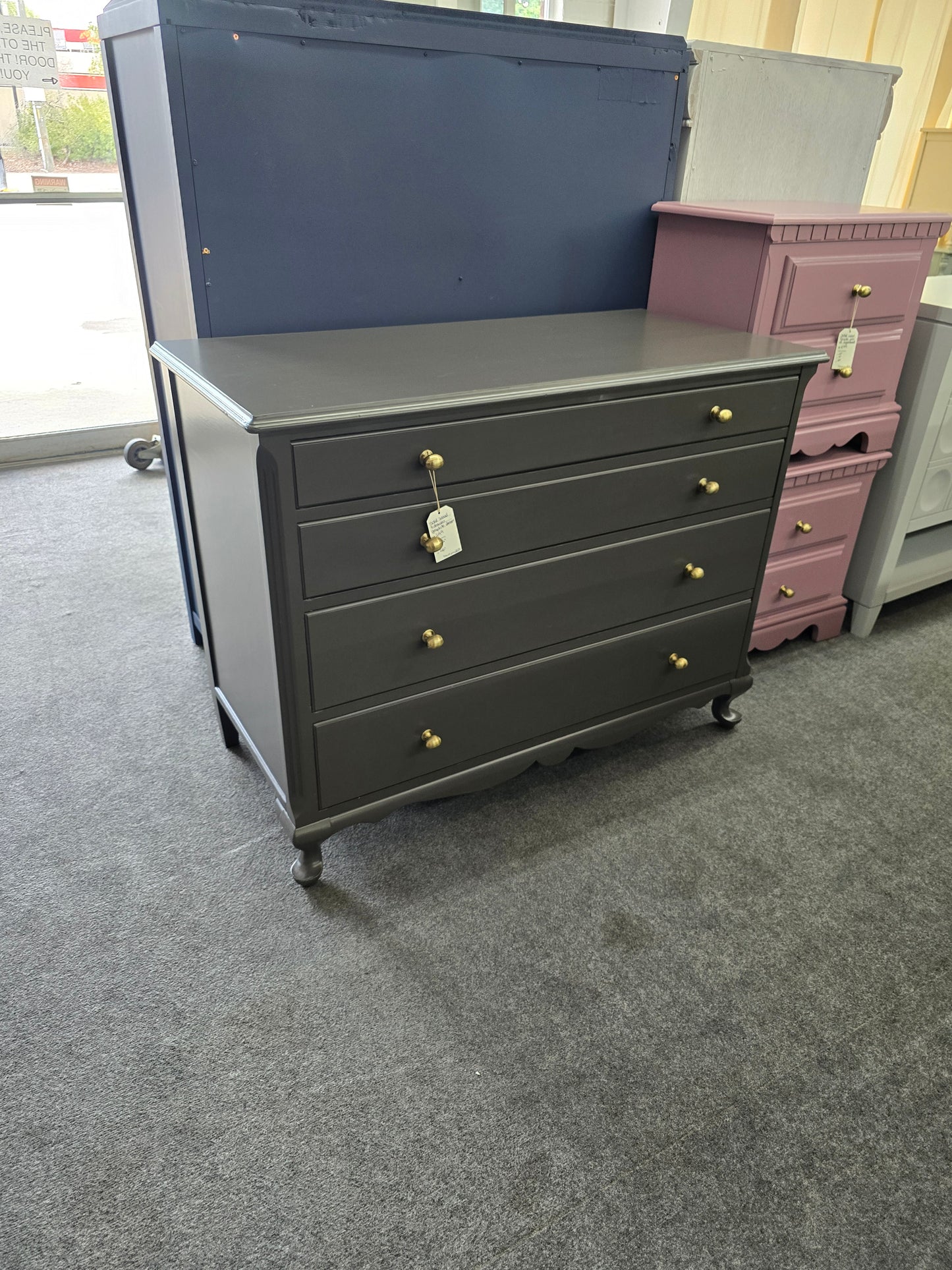 Solid wood 4 drawers graphite colored dresser