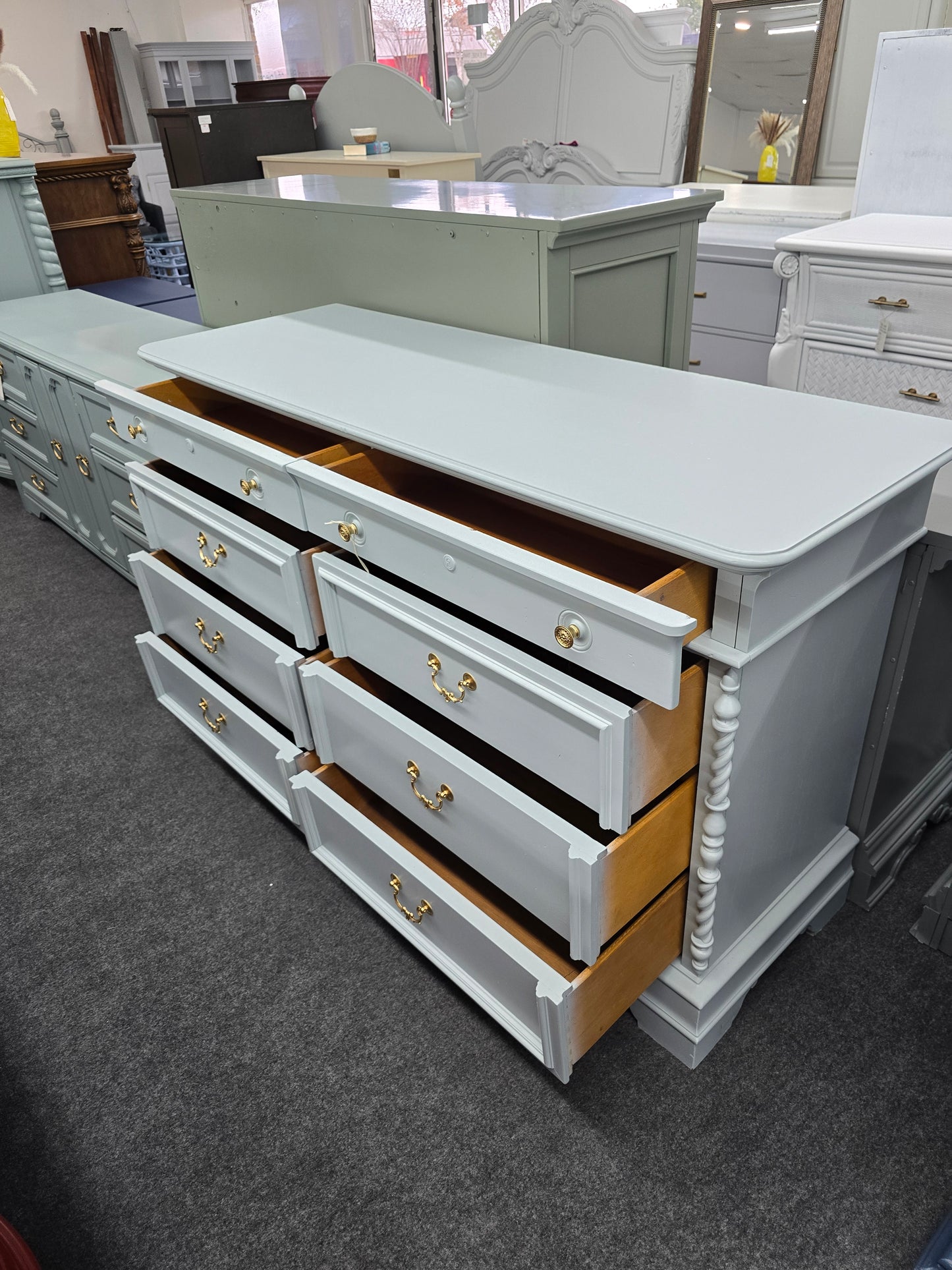 Lexington light blue 8 drawers dresser