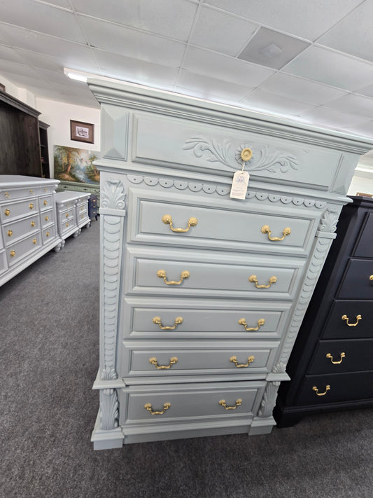 6 drawers pale green chest