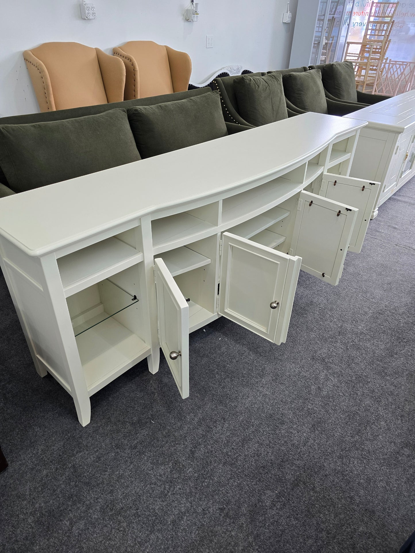 Cream long tv stand
