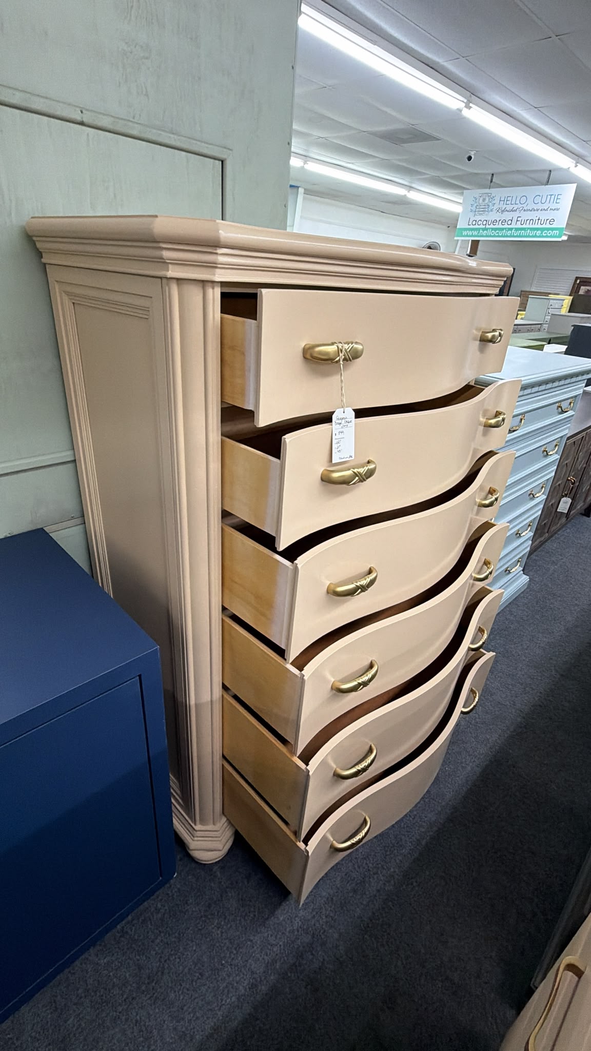 Gorgeous curved beige lacquered chest