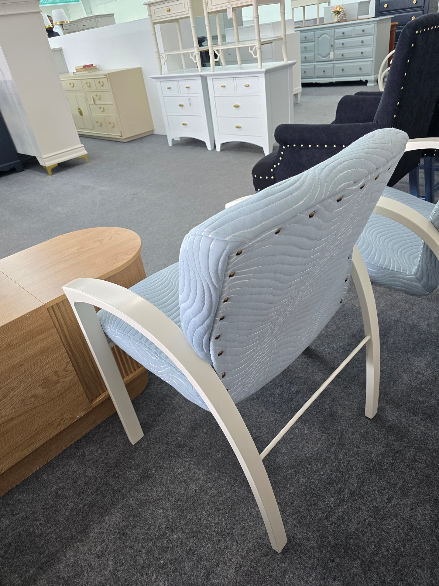 Set of 2 upholstered chairs