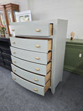 Colezione Europa gray chest