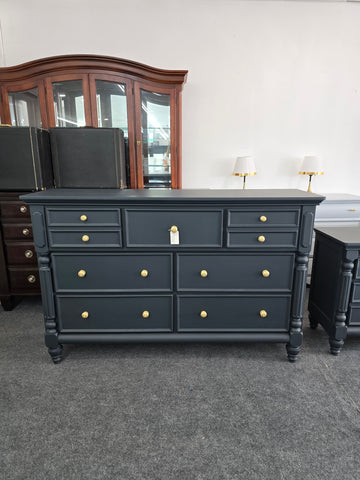 Gorgeous inkwell dresser
