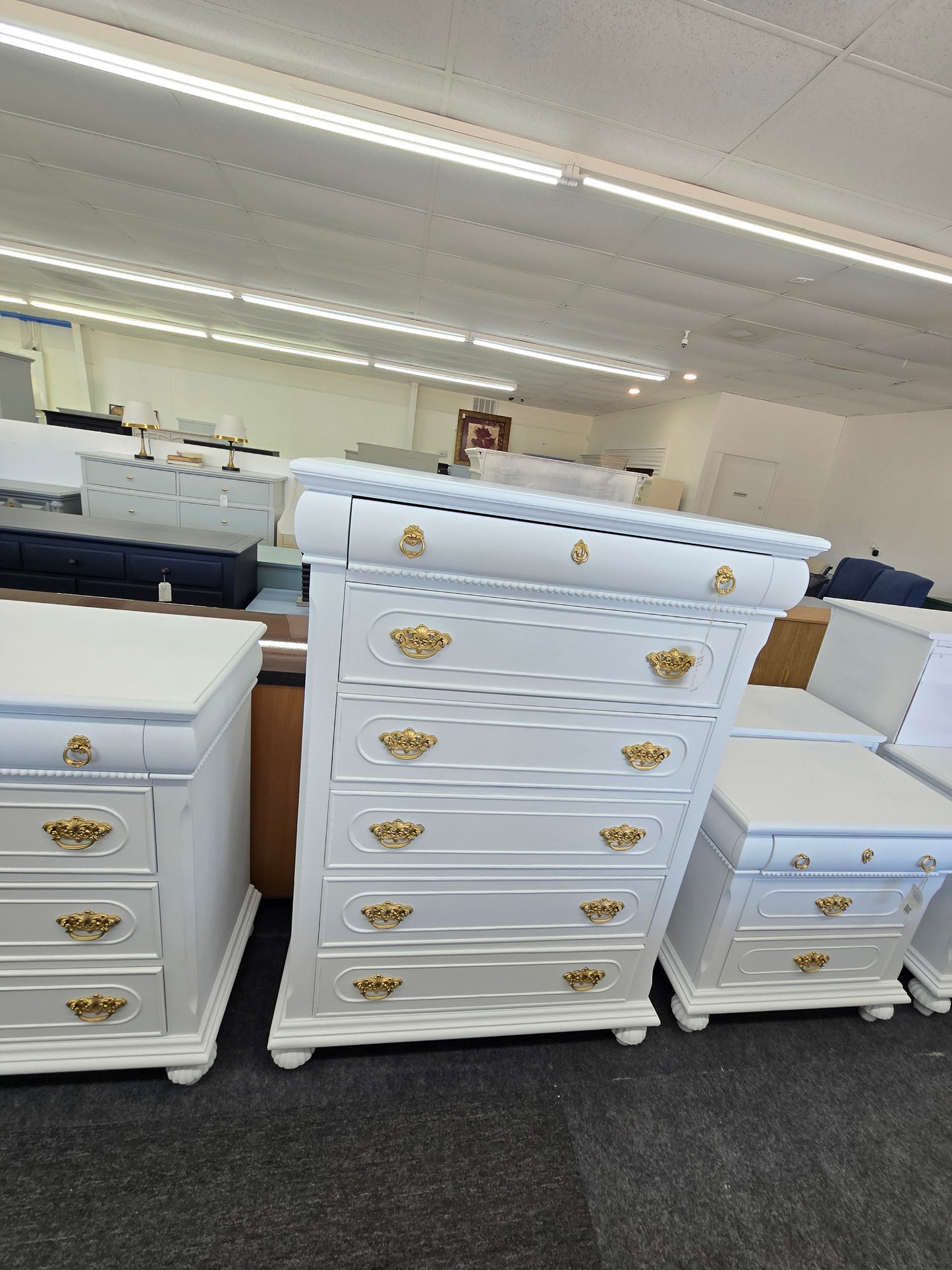 Solid wood cute white chest