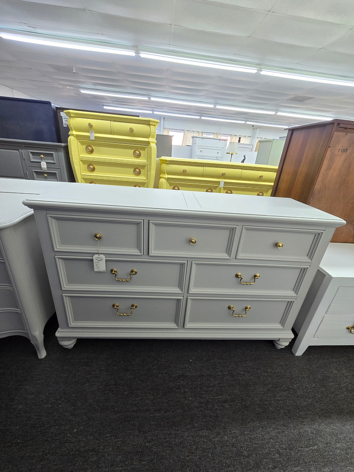 Havertys light gray dresser