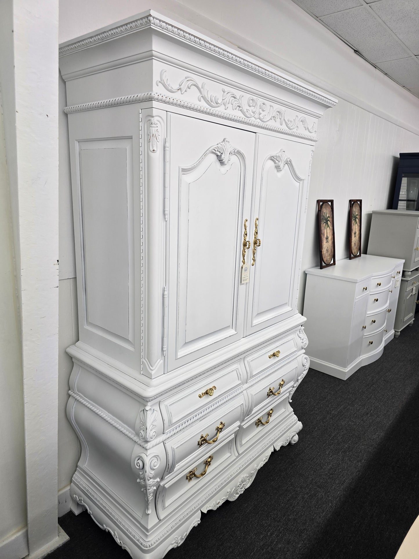 Thomasville white Distressed armoire