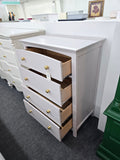 4 drawers pale pink chest