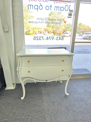 Lacquered bombay dresser