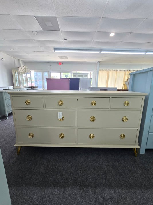 Ethan Allen beige Solid wood dresser