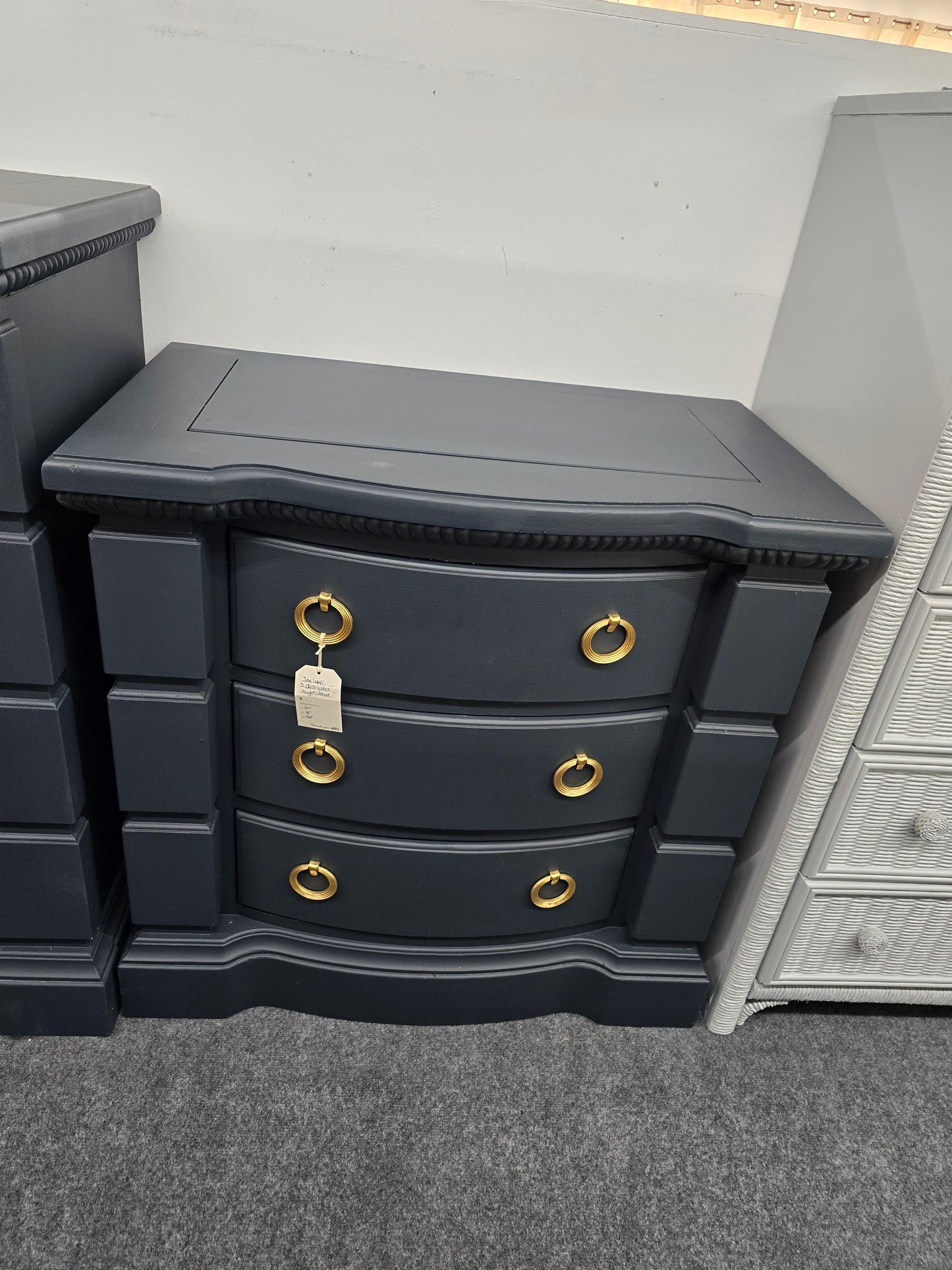 Big inkwell 3 drawers nightstand