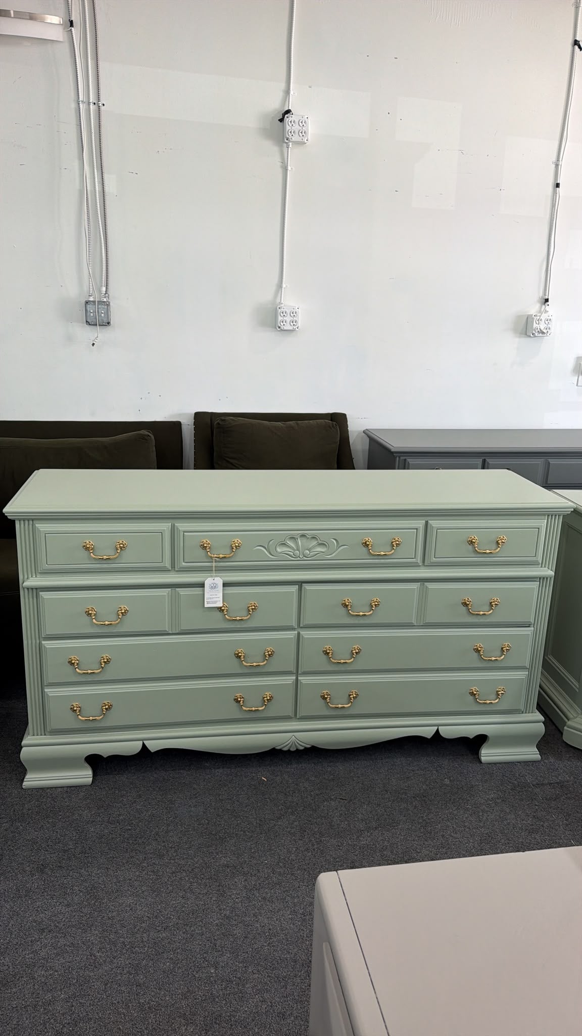 Green vintage 7 drawers dresser